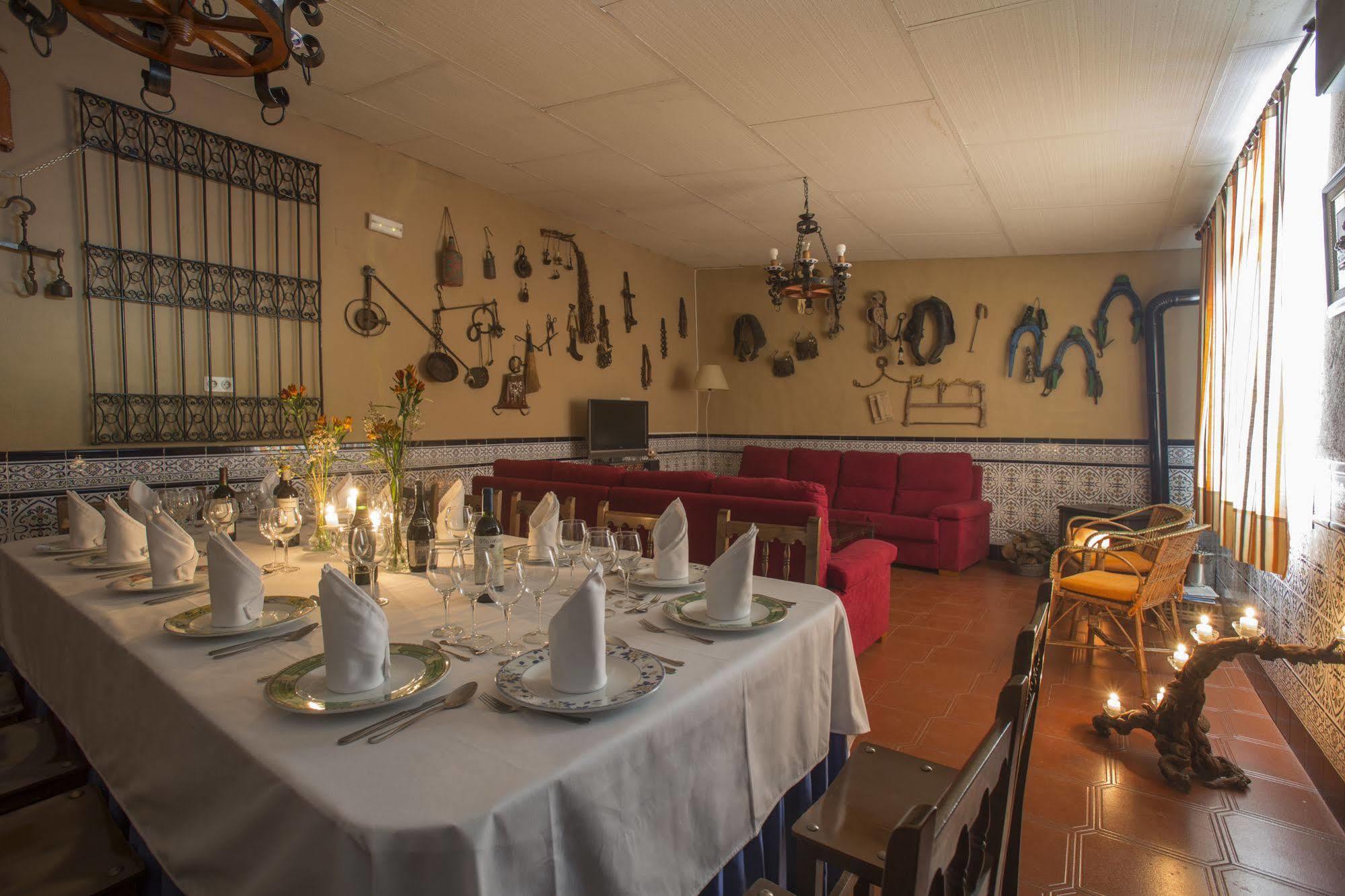 Hotel San Juan Miguelturra Zewnętrze zdjęcie
